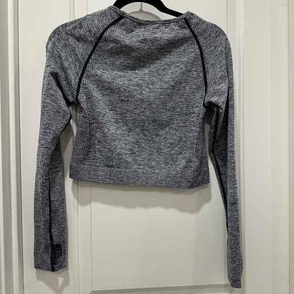 Pink Victoria’s Secret VS Seamless Activewear Long Sleeve Top - Picture 4 of 4